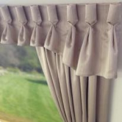 Shaped Goblet Valances Product Image