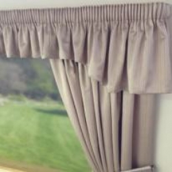 Shaped Pencil Valances Product Image